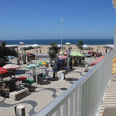 Bed & Seaside Apartment *